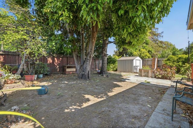 17468 Via Primero, San Lorenzo, CA 94580