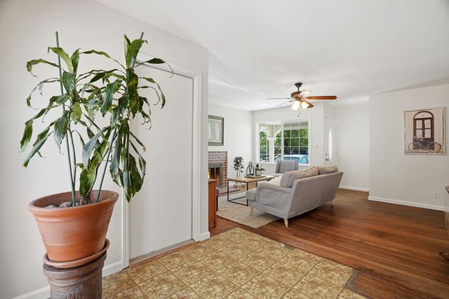17468 Via Primero, San Lorenzo, CA 94580