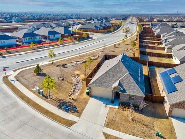 3209 Elk Camp Road, Aubrey, TX 76227