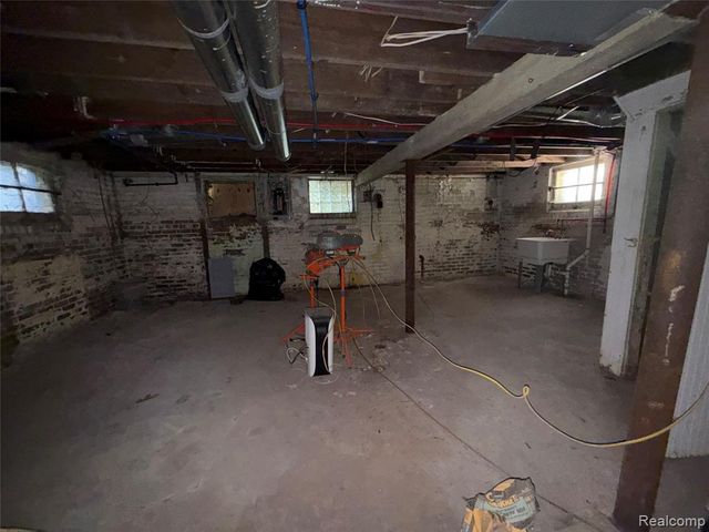 3788 Taylor Street, Detroit, MI 48206