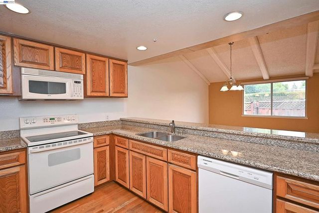 113 Westfield Cir, Danville, CA 94526