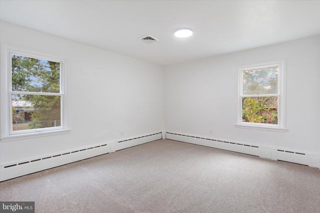 22 RITA MARIE AVE, Littlestown, PA 17340