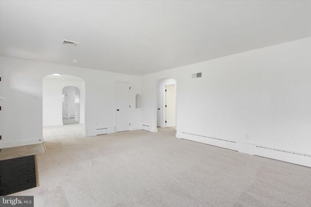 22 RITA MARIE AVE, Littlestown, PA 17340
