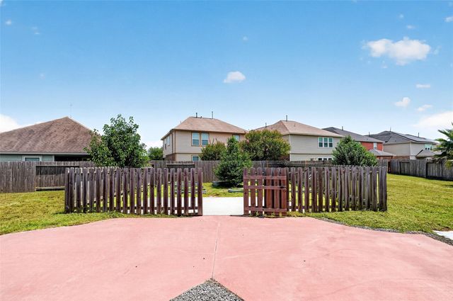 2702 Modano Court, Fresno, TX 77545