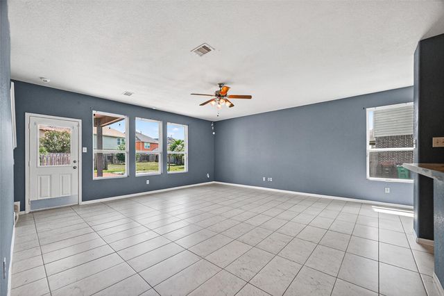 2702 Modano Court, Fresno, TX 77545