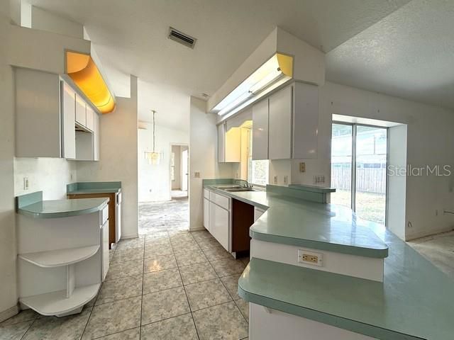 1241 S VENICE BOULEVARD, Venice, FL 34293