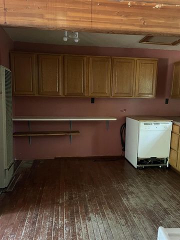 10897 N Mac Road, Irons, MI 49644