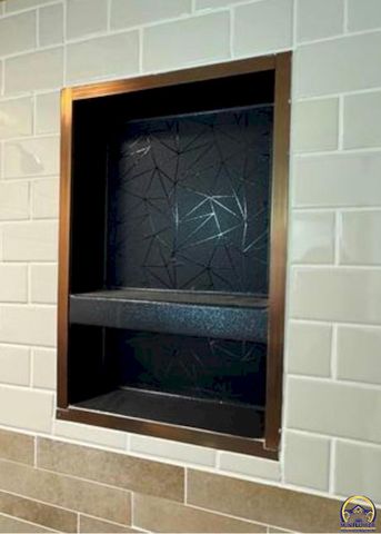 3036 SW Boswell AVE, Topeka, KS 66611