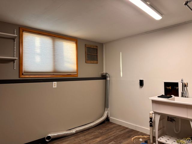 3036 SW Boswell AVE, Topeka, KS 66611