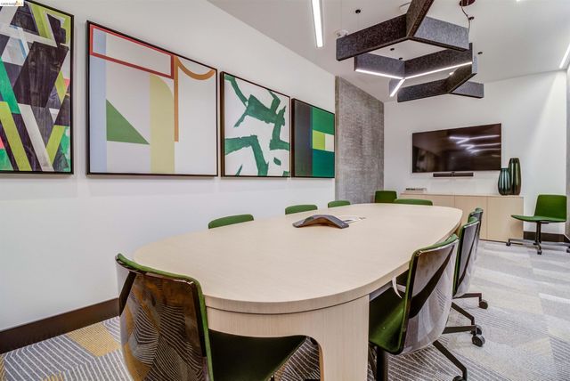 260 Brooklyn Basin Way 427, Oakland, CA 94606