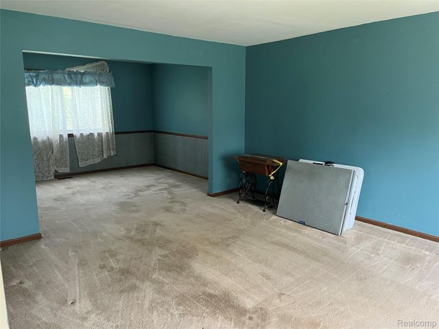 2626 Gemini Drive, Orion Charter Township, MI 48360