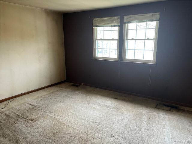 2626 Gemini Drive, Orion Charter Township, MI 48360