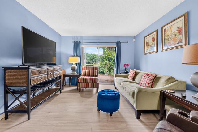 6967 SW 40TH Street 5-R, Miramar, FL 33023