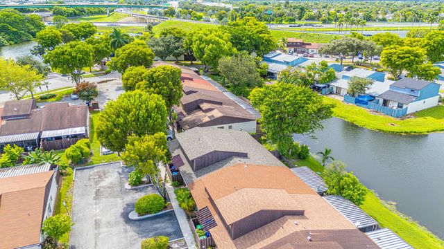 6967 SW 40TH Street 5-R, Miramar, FL 33023