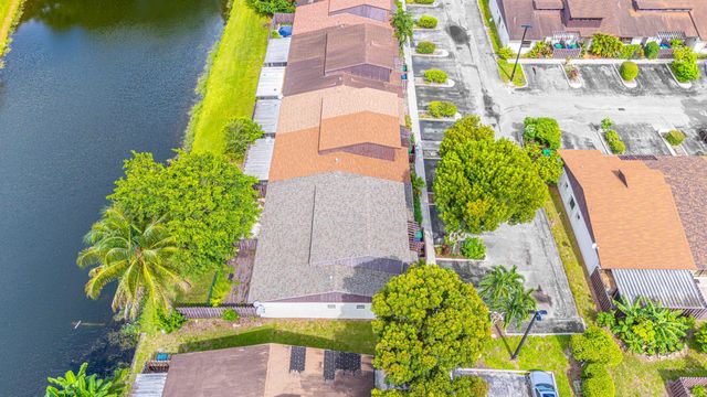 6967 SW 40TH Street 5-R, Miramar, FL 33023