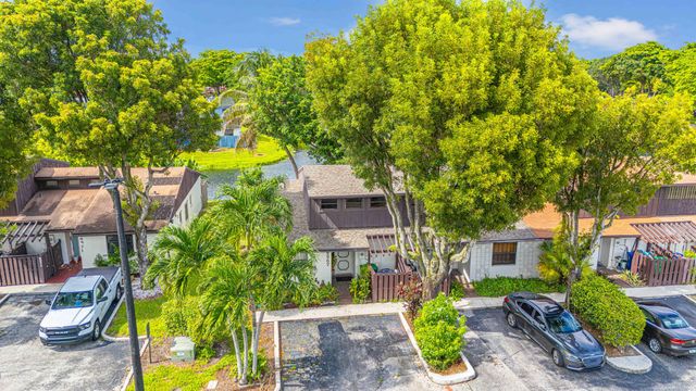 6967 SW 40TH Street 5-R, Miramar, FL 33023