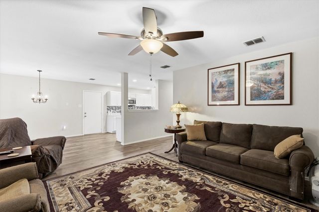 2809 Meadow Bluff Drive, Wylie, TX 75098