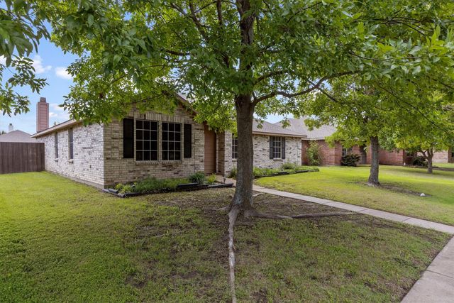 2809 Meadow Bluff Drive, Wylie, TX 75098