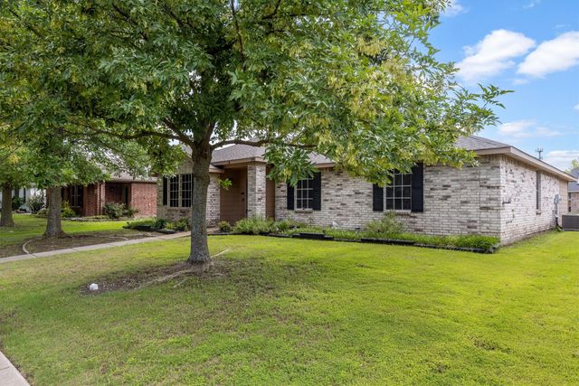 2809 Meadow Bluff Drive, Wylie, TX 75098