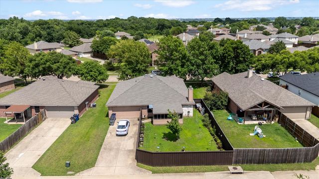 2809 Meadow Bluff Drive, Wylie, TX 75098