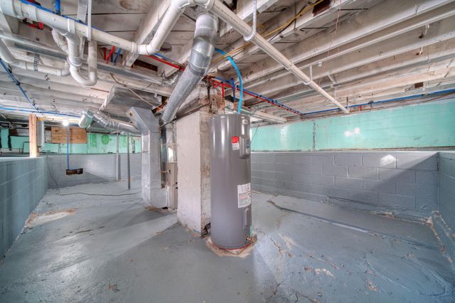 509 E Bird Street, Jackson, MI 49203