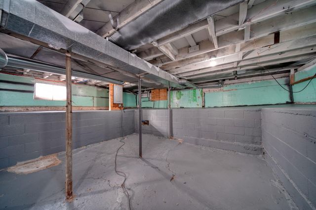 509 E Bird Street, Jackson, MI 49203