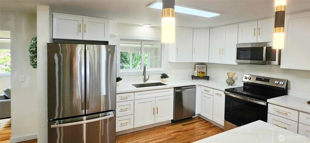 11801 28th Avenue E, Tacoma, WA 98445