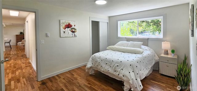 11801 28th Avenue E, Tacoma, WA 98445