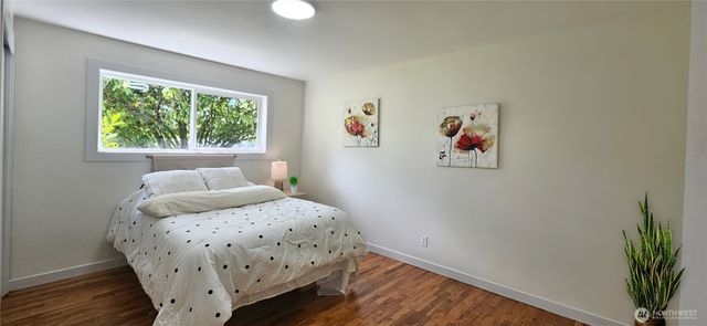 11801 28th Avenue E, Tacoma, WA 98445