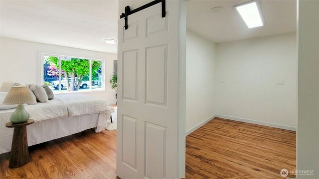 11801 28th Avenue E, Tacoma, WA 98445