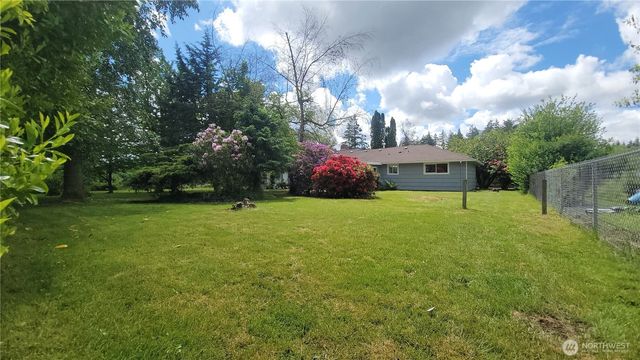 11801 28th Avenue E, Tacoma, WA 98445