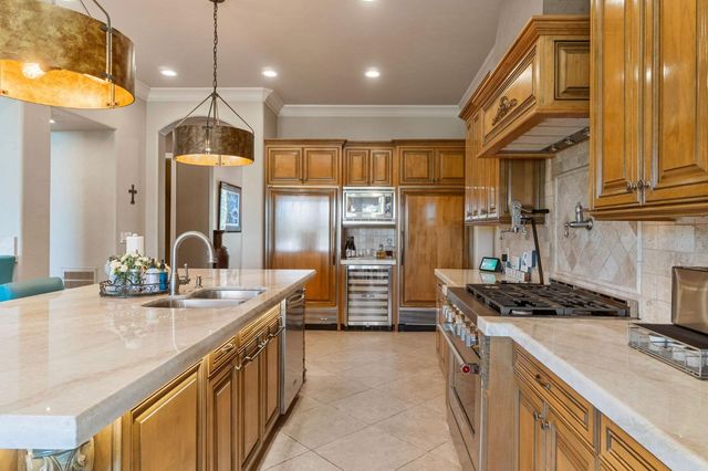 21788 Brighton Crest Drive, Friant, CA 93626