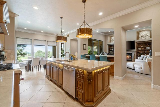 21788 Brighton Crest Drive, Friant, CA 93626