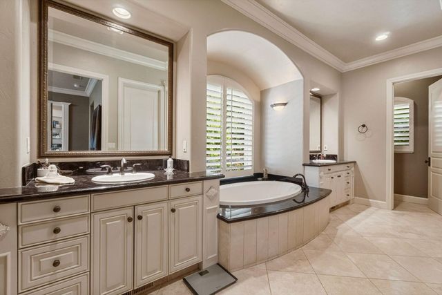 21788 Brighton Crest Drive, Friant, CA 93626