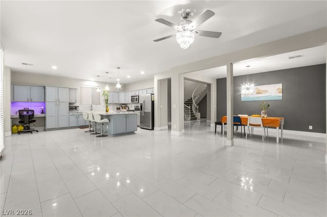 165 Honors Course Drive, Las Vegas, NV 89148