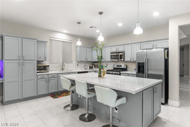 165 Honors Course Drive, Las Vegas, NV 89148