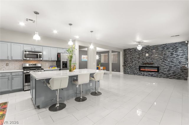 165 Honors Course Drive, Las Vegas, NV 89148