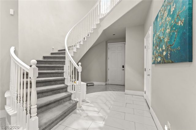 165 Honors Course Drive, Las Vegas, NV 89148