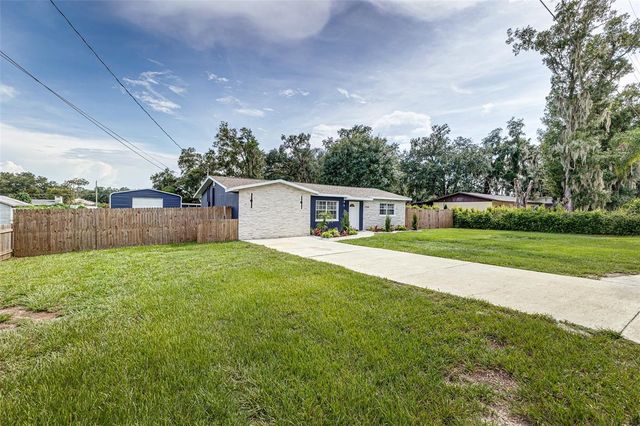 2406 FUTCH ROAD, Lakeland, FL 33811
