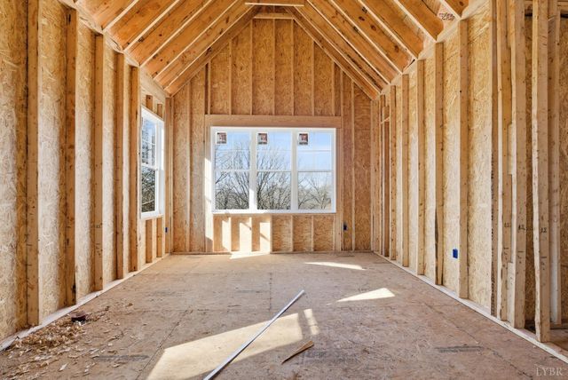 8 Wingfield Drive, Goode, VA 24556