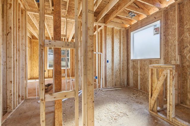 8 Wingfield Drive, Goode, VA 24556