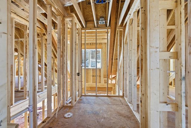 8 Wingfield Drive, Goode, VA 24556