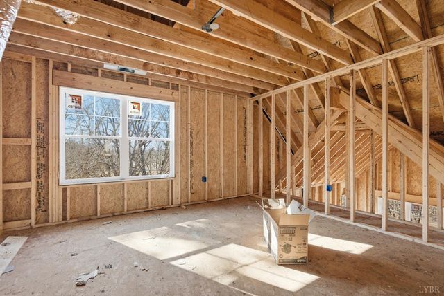 8 Wingfield Drive, Goode, VA 24556