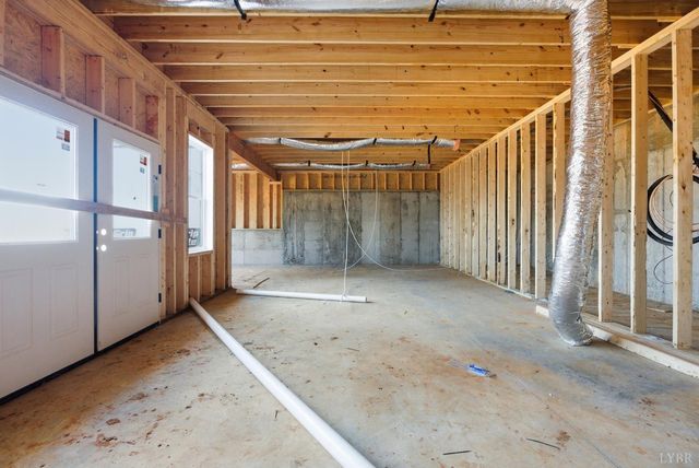 8 Wingfield Drive, Goode, VA 24556