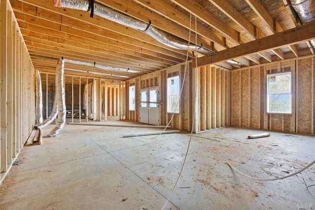 8 Wingfield Drive, Goode, VA 24556