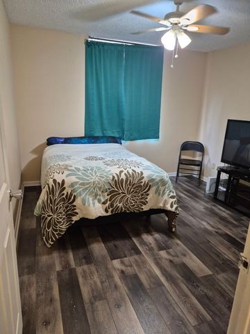 7321 NW 18th Street 105, Margate, FL 33063