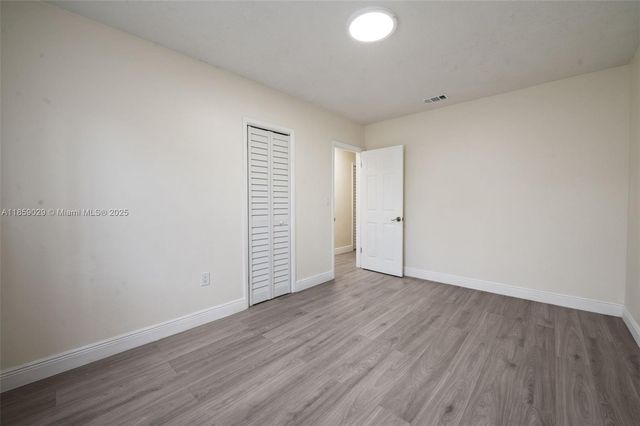 6221 NW 37th Ter, Virginia Gardens, FL 33166