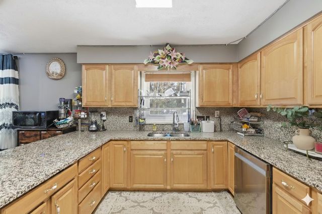 240 North Brownell Road, Williston, VT 05495