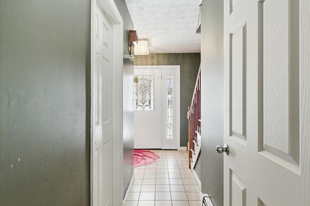 240 North Brownell Road, Williston, VT 05495