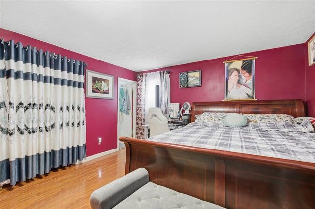 240 North Brownell Road, Williston, VT 05495